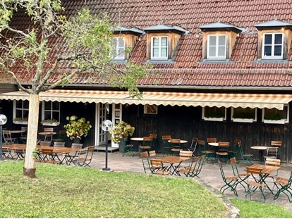 Hochzeit - Geeignet für: Private Feier (Taufe, Erstkommunion,...) - Leonberg (Böblingen) - Terrasse Restaurant Weinstube Killesberg, Stuttgart Höhenpark - Restaurant Weinstube Killesberg