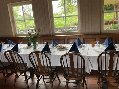 Hochzeit - Geeignet für: Private Feier (Taufe, Erstkommunion,...) - Leonberg (Böblingen) - Restaurant Weinstube Killesberg Stuttgart, gedeckte Tafel - Restaurant Weinstube Killesberg