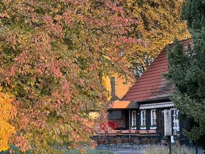 Hochzeit - Geeignet für: Private Feier (Taufe, Erstkommunion,...) - Leonberg (Böblingen) - Restaurant Weinstube Killesberg Stuttgart, Eingang Weinstube - Restaurant Weinstube Killesberg