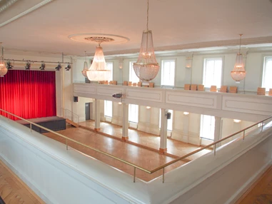 Hochzeitslocation: Die Hochzeitslocation Ballhaus Rosenheim in Bayern. - Ballhaus Rosenheim