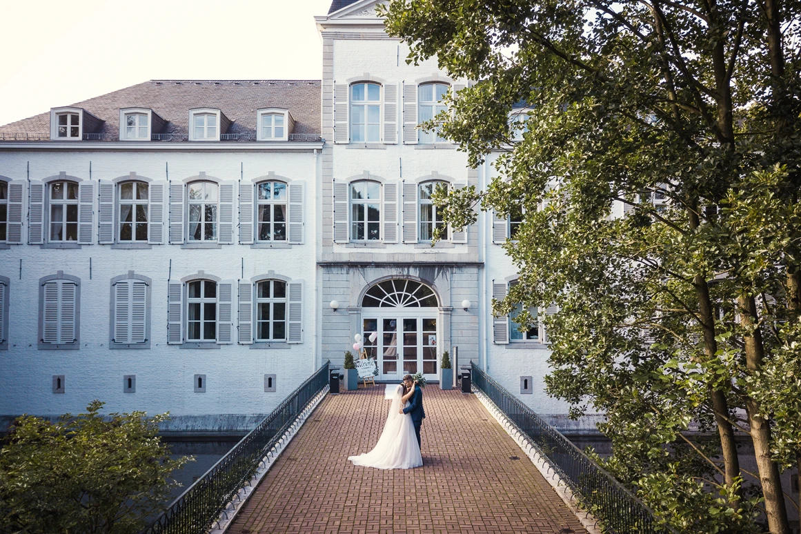 Rahe Schloss Rahe GmbH | Hochzeitslocation in Aachen, Deutschland