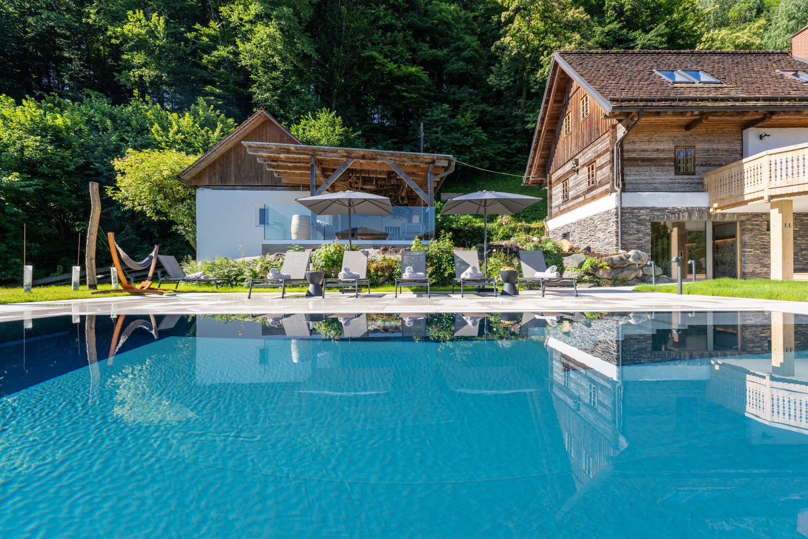 Hochzeitslocation: Vinothek Petzles