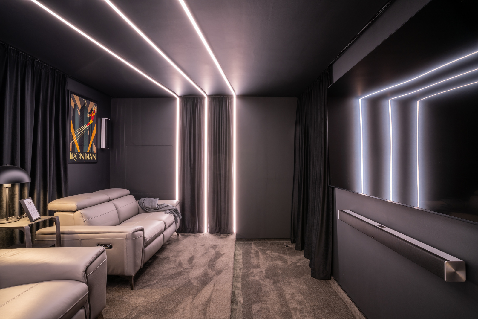 Hochzeitslocation: Vinothek Petzles