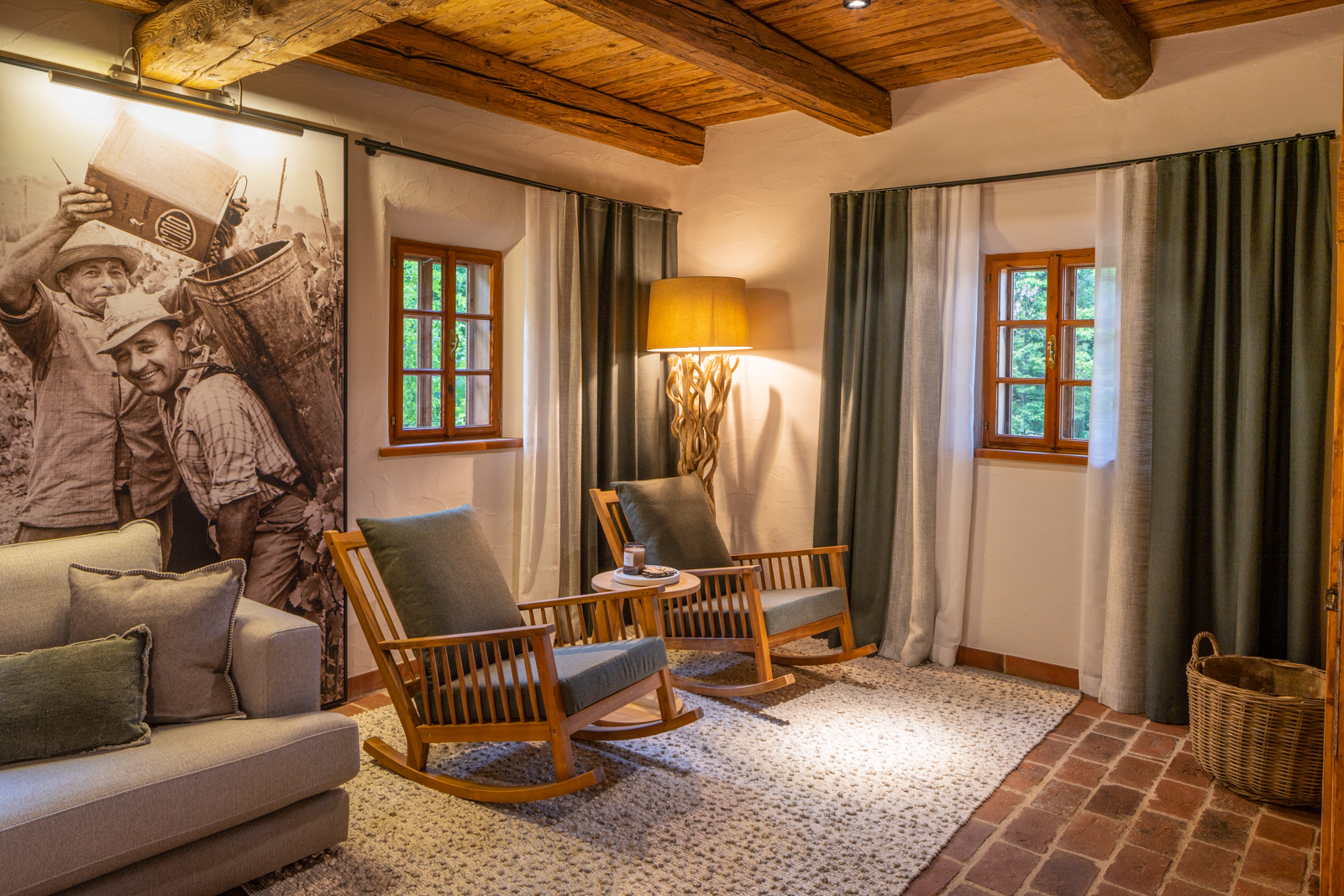 Hochzeitslocation: Vinothek Petzles