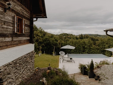 Hochzeitslocation: Vinothek Petzles
