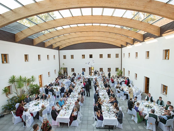 Hochzeit: Heiraten auf dem Hof Groß Höllnberg in Oberösterreich. - Hof Groß Höllnberg