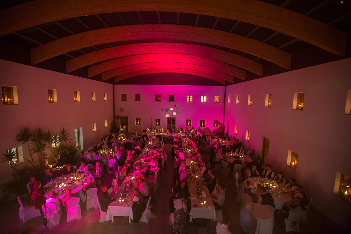 Hochzeit: Heiraten auf dem Hof Groß Höllnberg in Oberösterreich. - Hof Groß Höllnberg