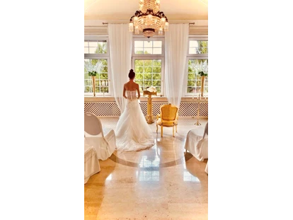 Matrimonio - Überherrn - Der Trauraum bestuhlt für die freie Trauung  - Schloss Falkenhorst