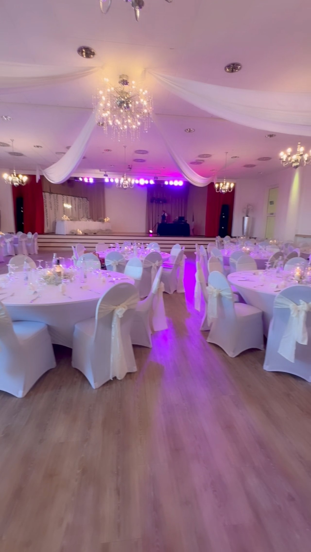 Hagen-Locations:Festsaal Hagen, Festsaal Boelerheide, Skyroom Hagen Informations sur les salles de bal Salle de bal Boelerheide