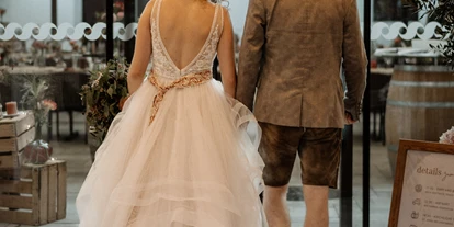 Hochzeit - Parkplatz: Busparkplatz - Passail - © lisaandandreas_photography  - Der Schrenk