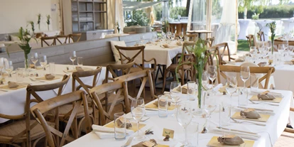 Bruiloft - Breitenbrunn (Breitenbrunn am Neusiedler See) - Feiert eure Traumhochzeit in einem wunderschönen Hochzeitszelt im Hotel Seepark-Weiden. - Strandbar im Seepark Weiden
