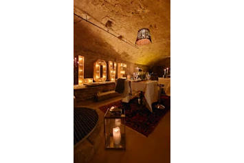 Hochzeit: der romantsche Gewölbekeller auch für Dinner4two - Altstadthotel Weinforum Franken