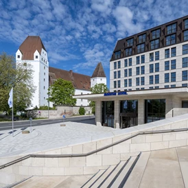 Hochzeit: Moderne Außenansicht des Maritim Hotel Ingolstadt - Maritim Hotel Ingolstadt