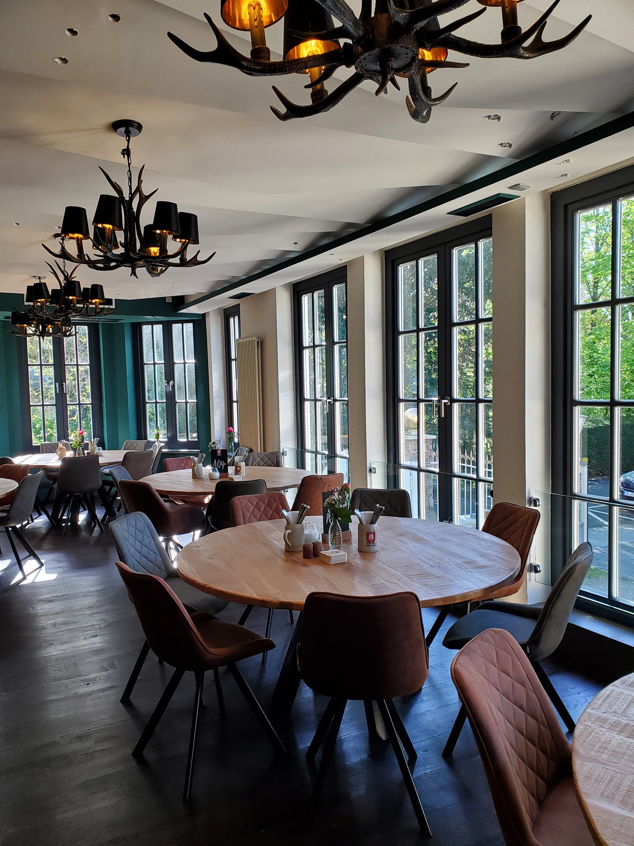 Wirtshaus & Hotel Landsknecht Information about the banquet halls Hunting Room