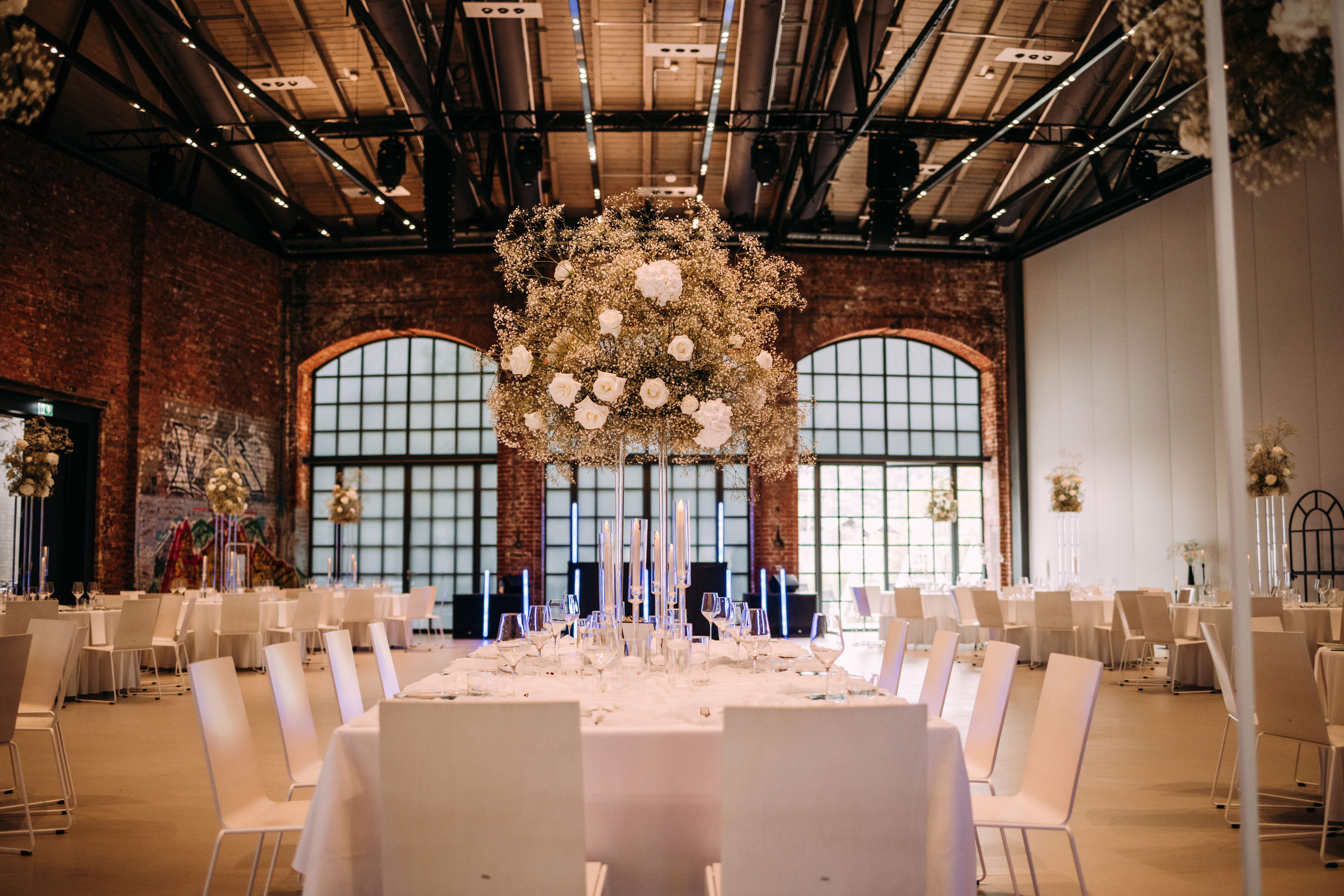 Hochzeit: LOKSCHUPPEN MARBURG