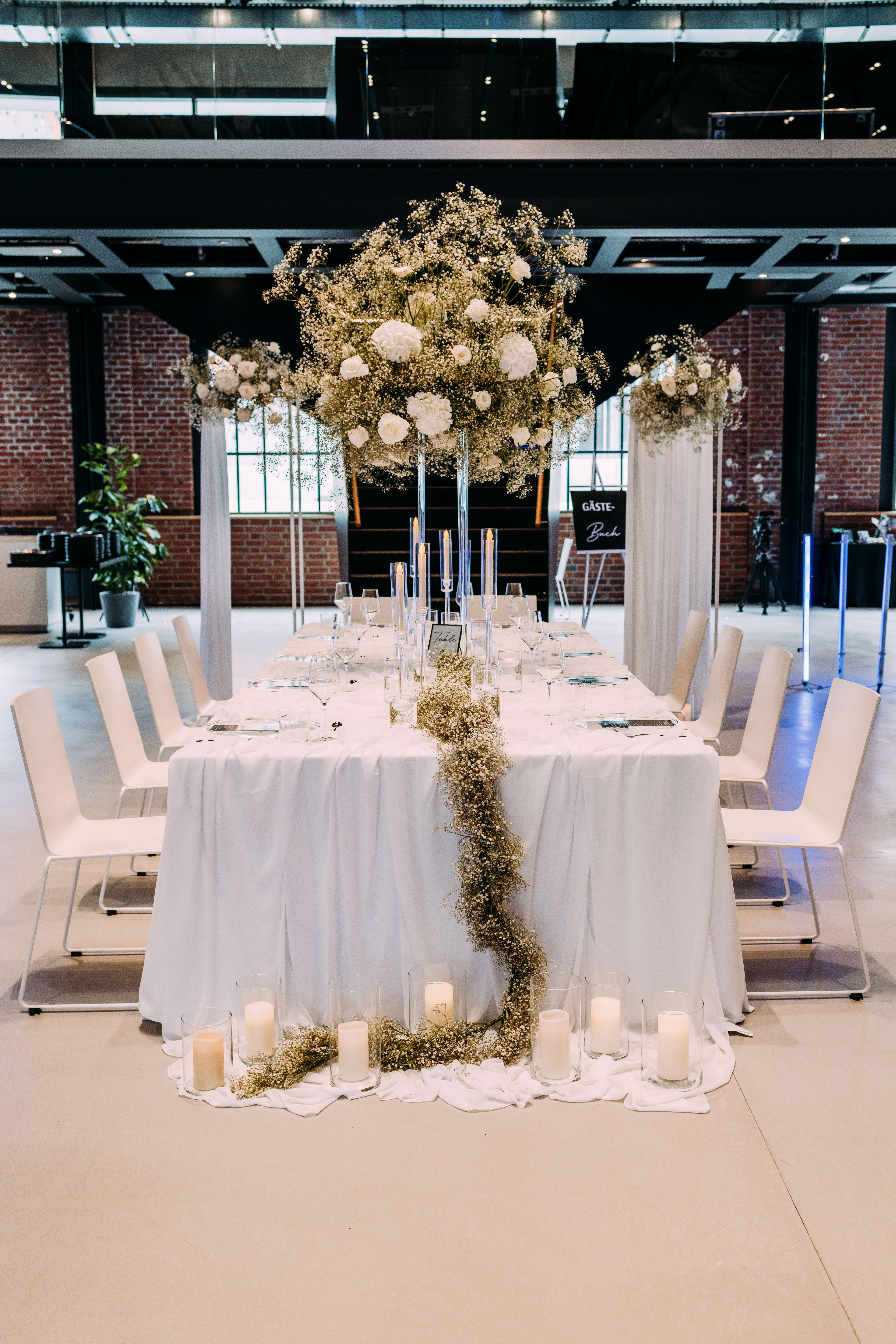 Hochzeit: LOKSCHUPPEN MARBURG