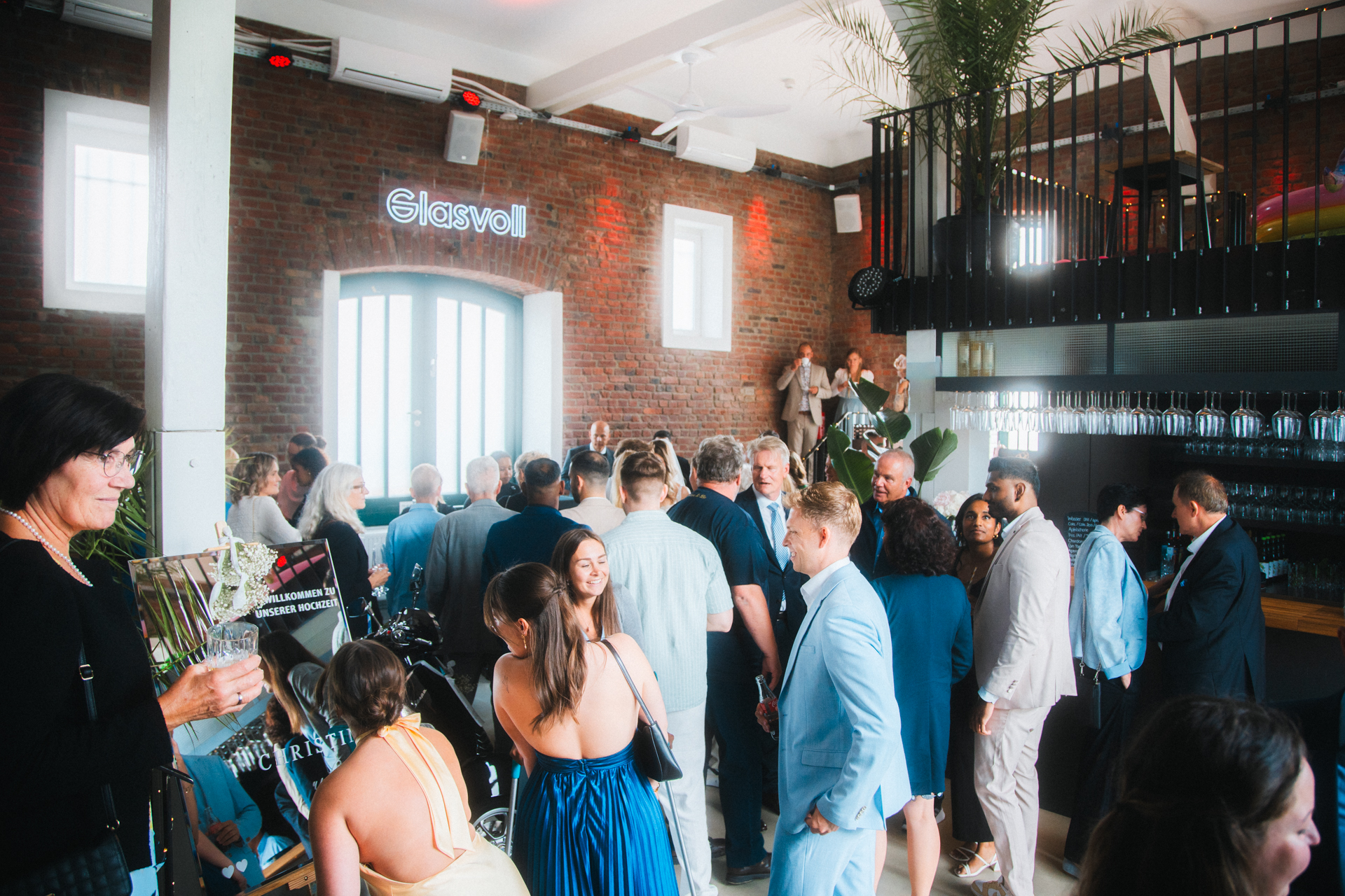 Glasvoll Eventlocation Düsseldorf Angaben zu den Festsälen Club