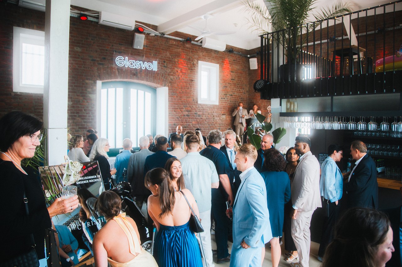 Glasvoll Eventlocation Düsseldorf Angaben zu den Festsälen Club