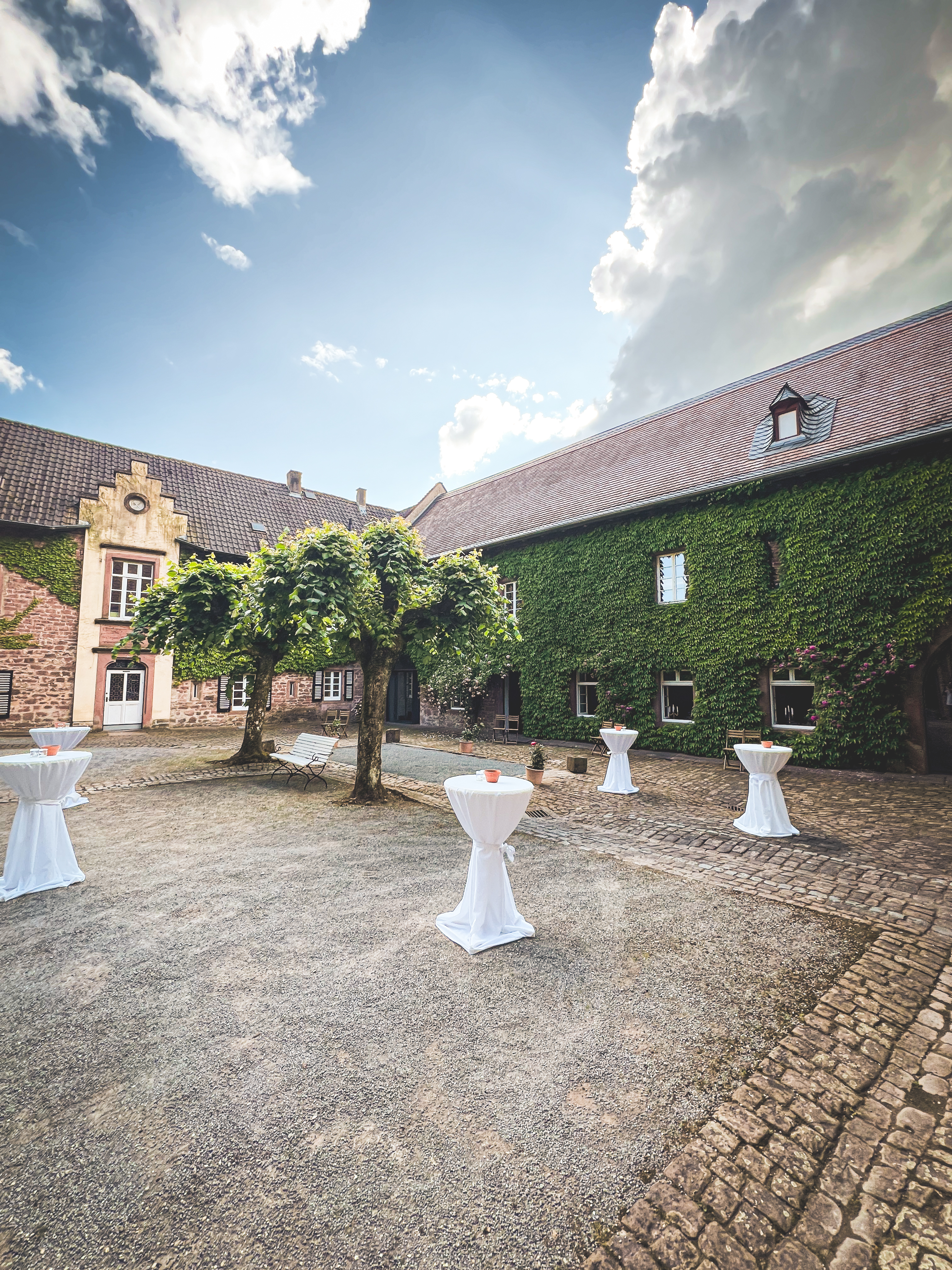 Hochzeit: Mittelburg Neckarsteinach