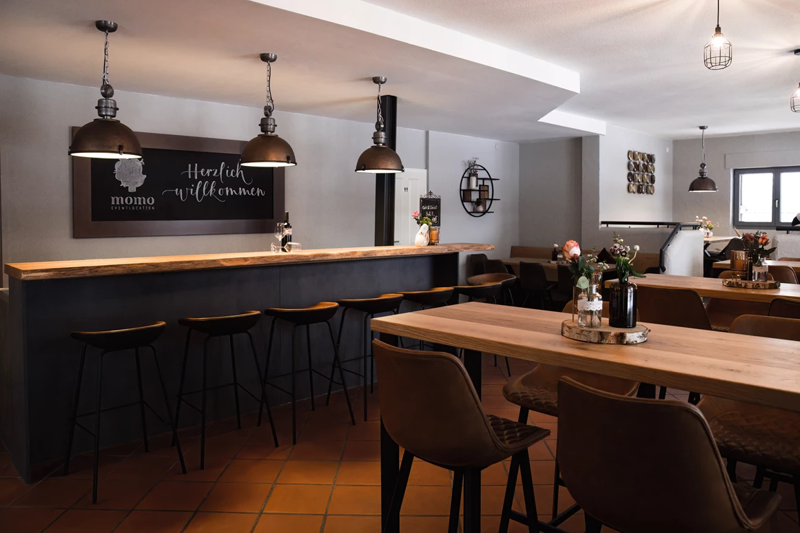 Hochzeitslocation: momo Eventlocation