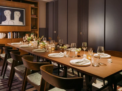 Matrimonio - Bisamberg - Library - The Hoxton