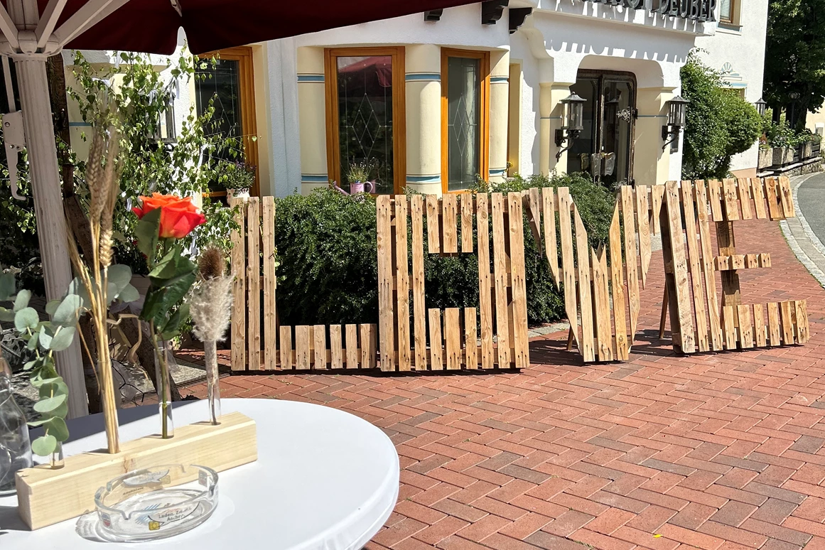 Hochzeitslocation: Gasthaus/Tanzcenter Deuber