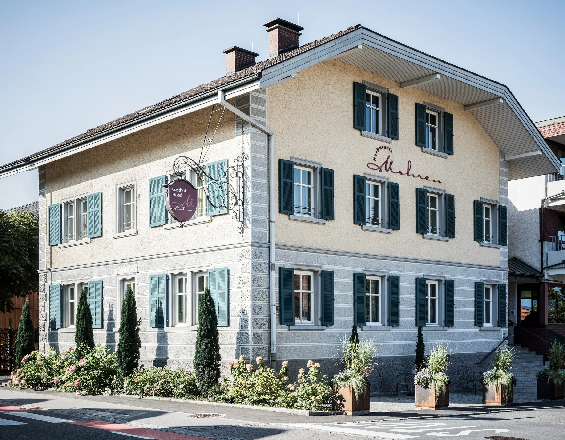 Matrimonio - Lingenau -     Romantische Hochzeit im historischen Mohren Braukeller in Dornbirn



 - Gasthof Mohren Rankweil