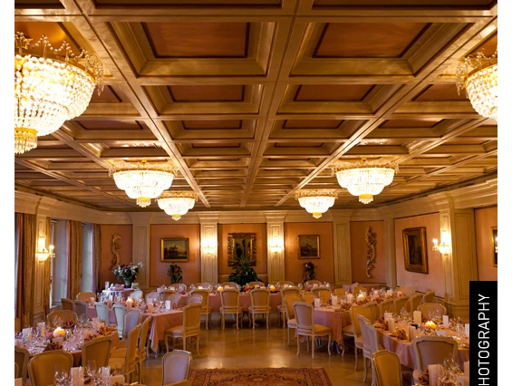 Hochzeitslocation: Der Festsaal des Hotel Schloss Dürnstein in Niederösterreich. - Hotel Schloß Dürnstein