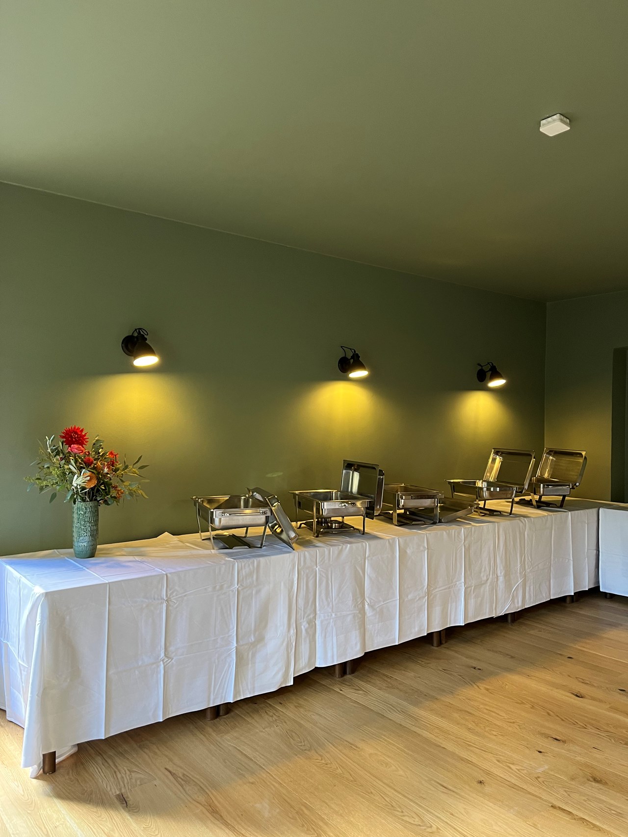 Landhaus Kastanie Information about the banquet halls Buffet room