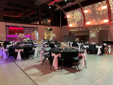 Hochzeit: Saal Magnum - großer, moderner Hochzeitssaal - Presswerk Eventhaus