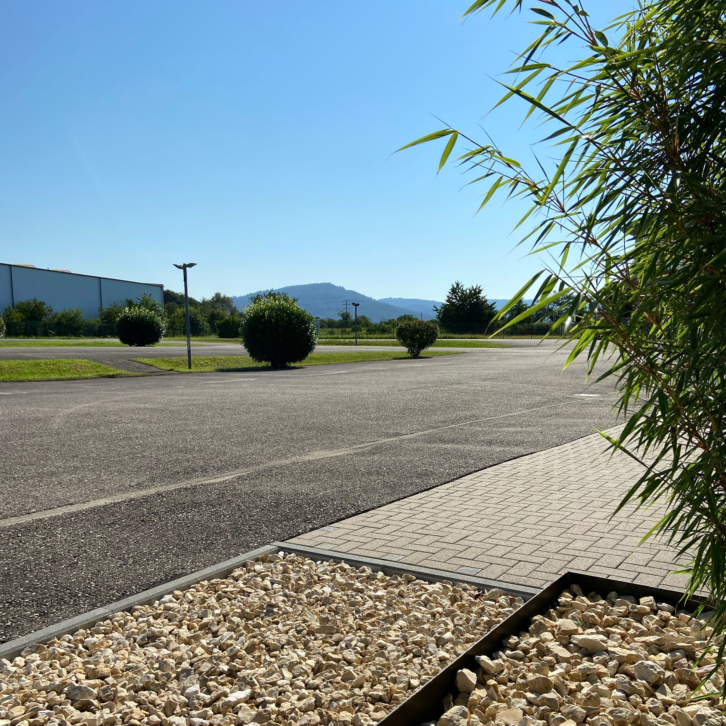 Hochzeit: Hauseigener Parkplatz mit über 130 Parkplätzen - Presswerk Eventhaus