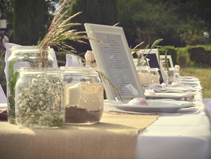 Matrimonio - Flonheim - Eine Gartenhochzeit auf Burg Battenberg in Rheinland-Pfalz. - Burg Battenberg / Pfalz