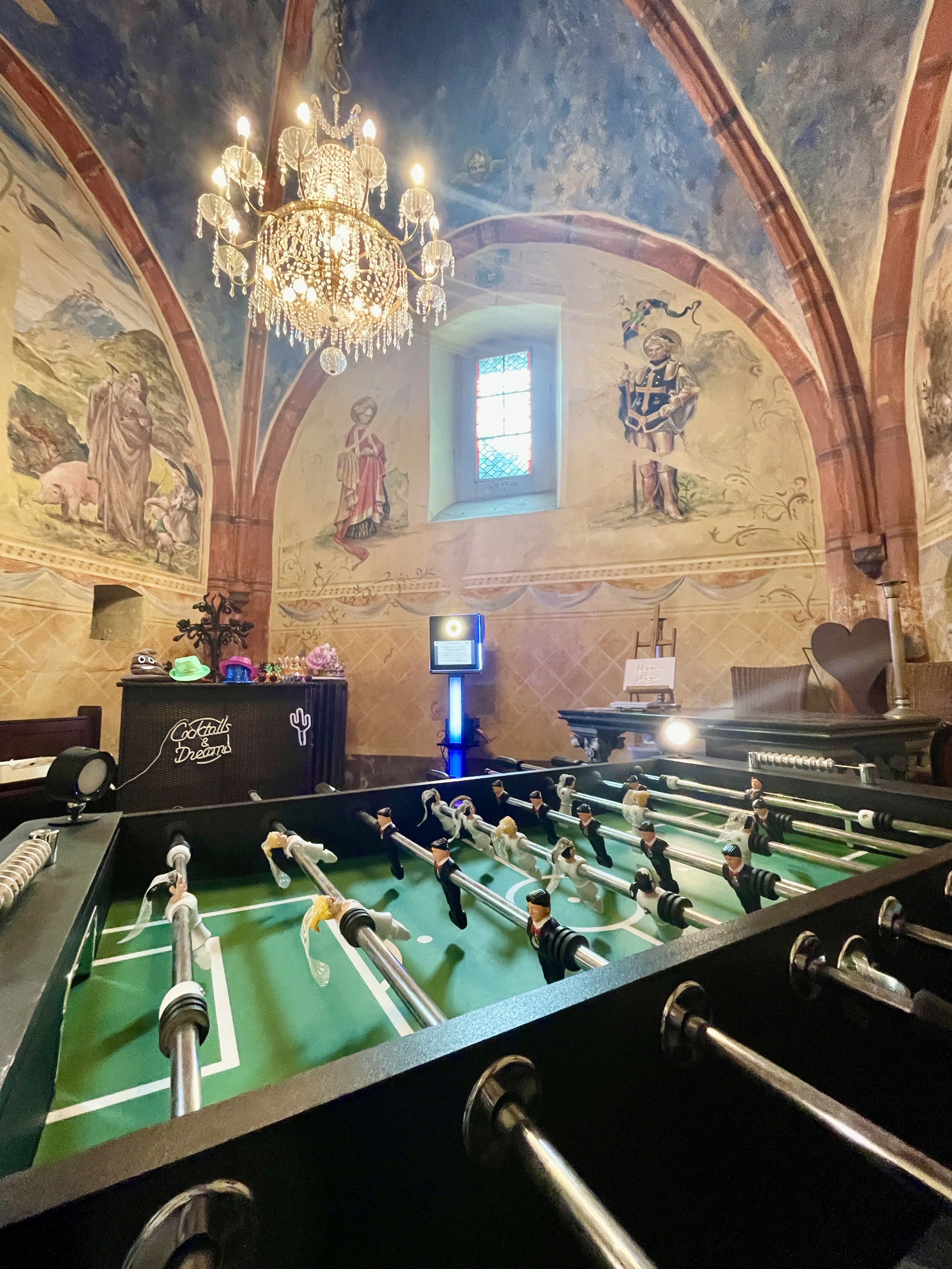 Burg Bocholt Nettetal Information about the banquet halls Castle Chapel