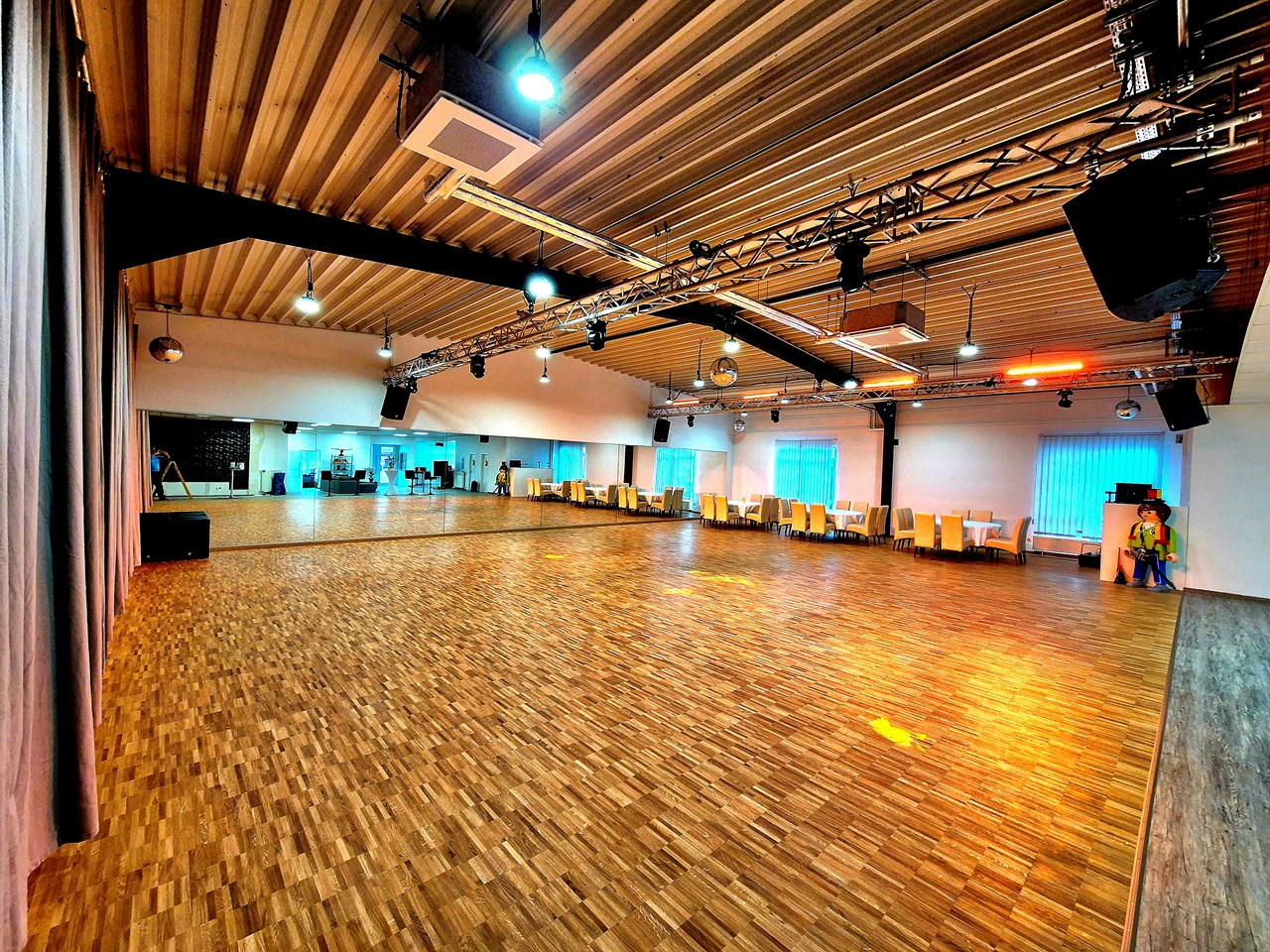 Eventlocation Forchheim Information about the banquet halls Dance hall