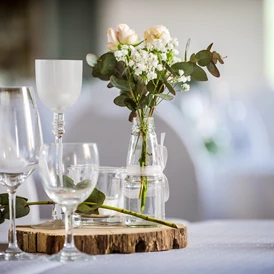 Hochzeit: Table Setting Classic  - Hofgut Dösterhof