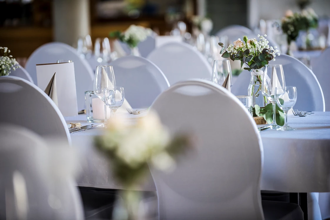 Hochzeit: Table Setting Classic - Hofgut Dösterhof
