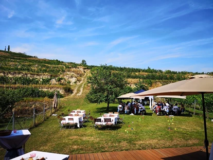 Wedding - Pottenbrunn - Eine Gartenhochzeit im Weingut Moser Hermann bei Krems. - Weingut Moser Hermann