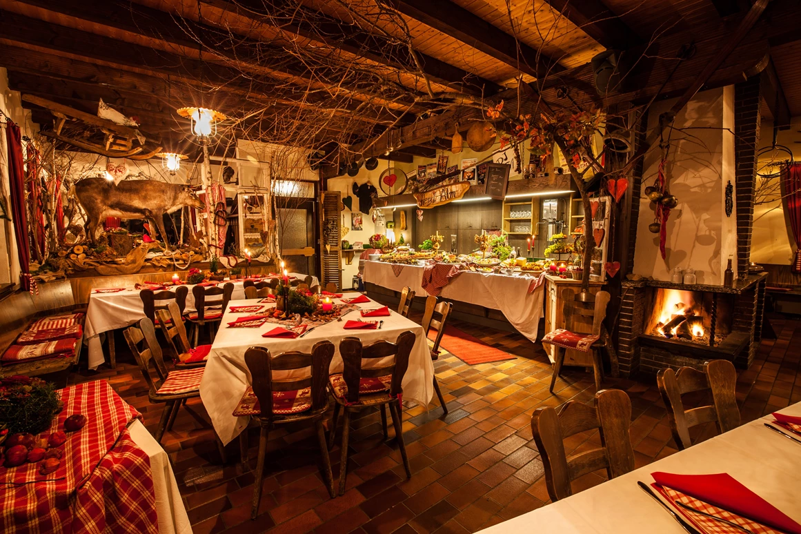 Hochzeitslocation: Herzl-Alm