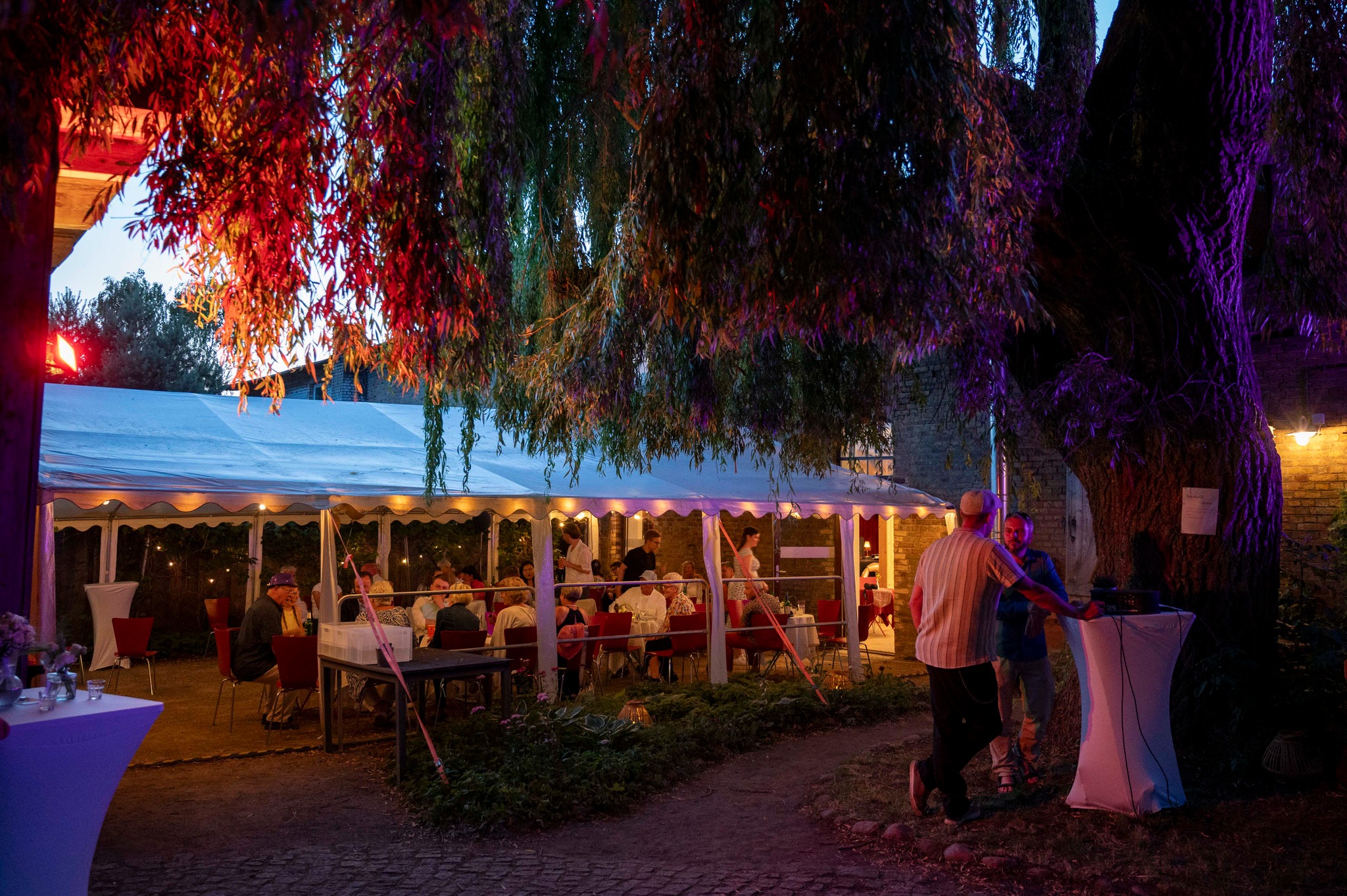 Hochzeitslocation: Alter Pferdestall Fahren