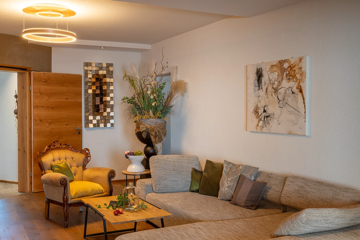 Hochzeitslocation: PATRIX Hotel | Restaurant | Bar
Aufenthaltsbereich im Studio X, mit Sitzgruppe - PATRIX Hotel | Restaurant | Bar