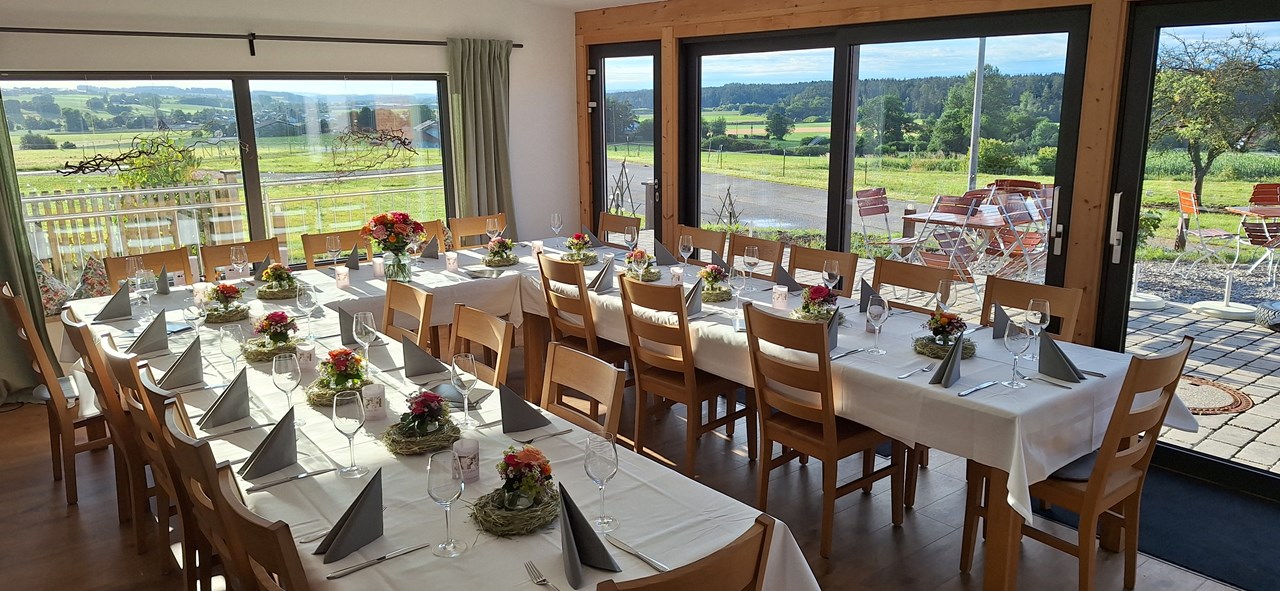 Staudenalm  Informatie over de balzalen serre
