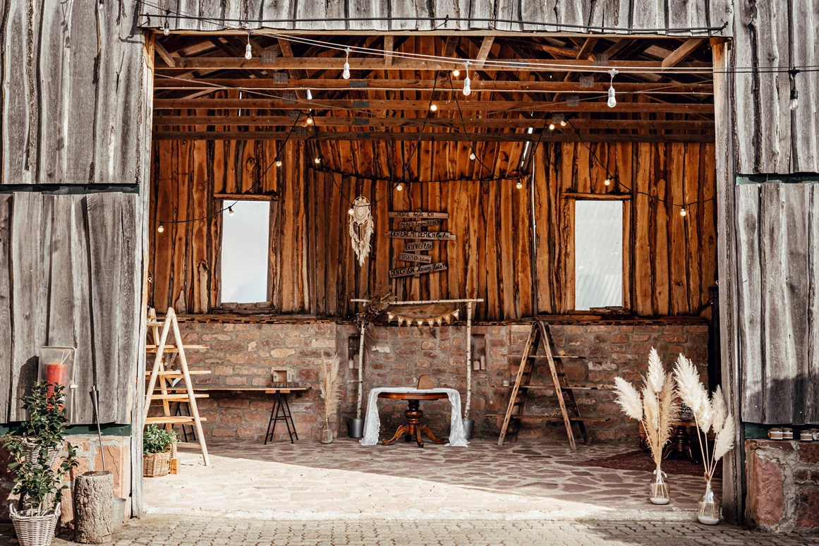 Hochzeitslocation: Offene Scheune - Marienhof Fecher