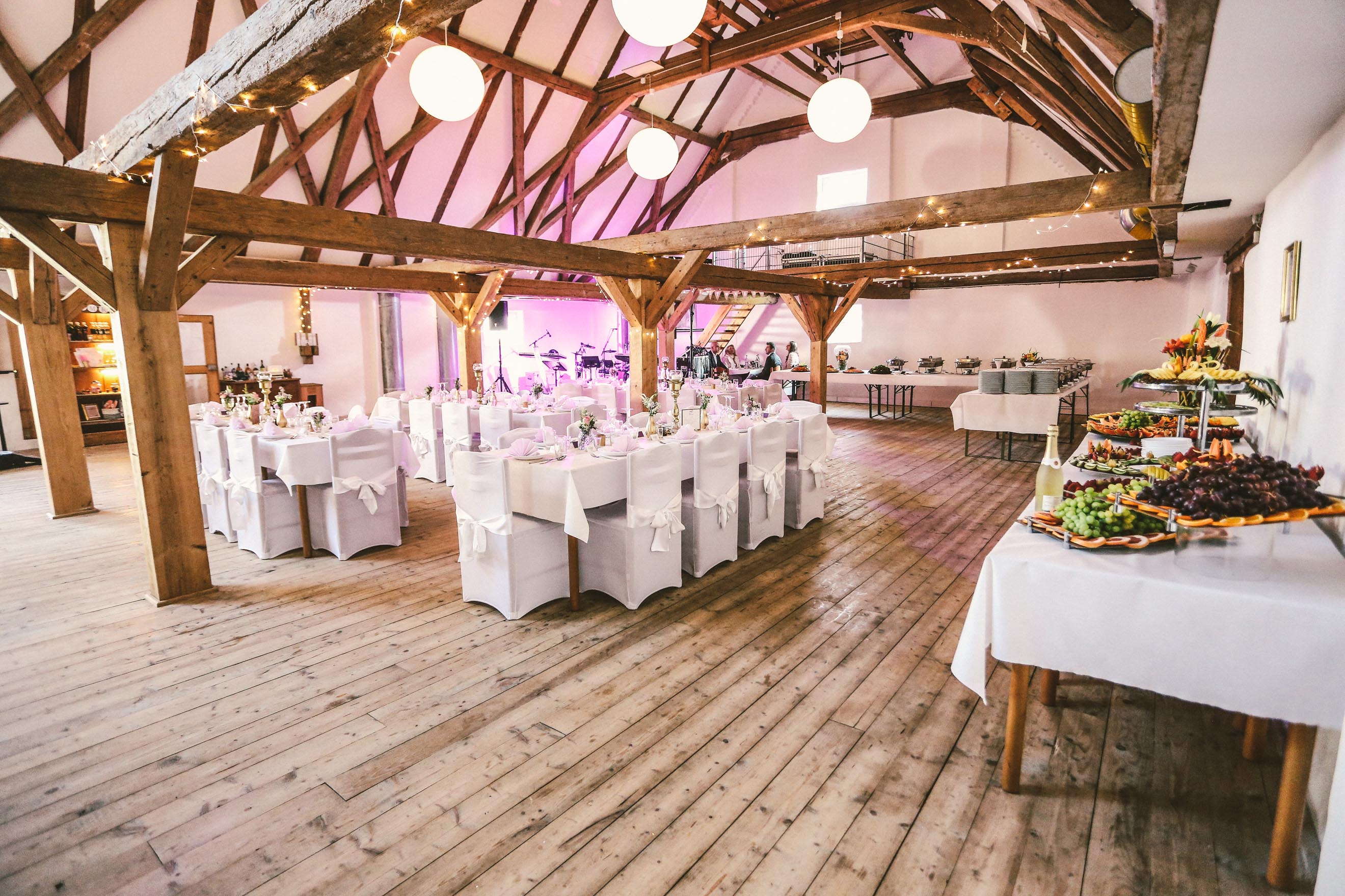 Mariage - Kirche - Allemagne - Schlosshofgalerie mit Buffet - Schwendivents