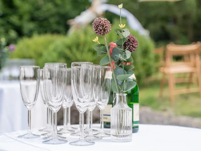 Mariage - Bürgel - Unser Team versorgt euch den ganzen Tag mit Hingabe und Leidenschaft. - Thüringer Tannenhof