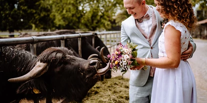 Hochzeit - PLZ 86500 (Deutschland) - Am Gelände befinden sich zahlreiche Hotspots für unvergessliche Hochzeitsfotos. - Büffelhof Beuerbach