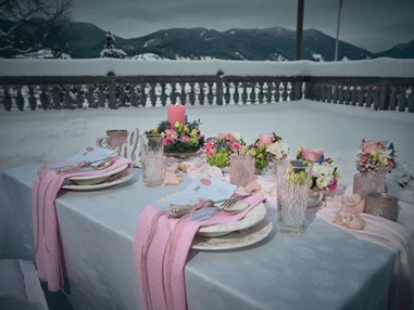 Hochzeitslocation: Outdoor-Setting Winterhochzeit, Schleifmühle Unterammergau
Marc Gilsdorf Alpenwedding Fotografie
Hochzeitsplanung 4 weddings & events - Schleifmühle Unterammergau