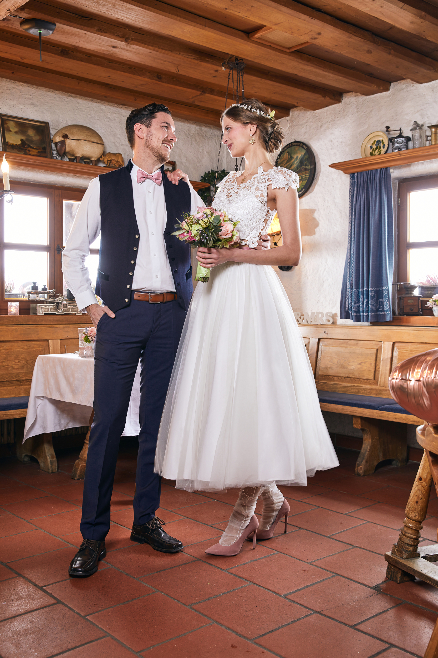 Hochzeitslocation: Hochzeit im historischen Gasthof Schleifmühle Unterammergau, Vintage-Look

Marc Gilsdorf Alpenwedding Fotografie
Hochzeitsplanung 4 weddings & events - Schleifmühle Unterammergau