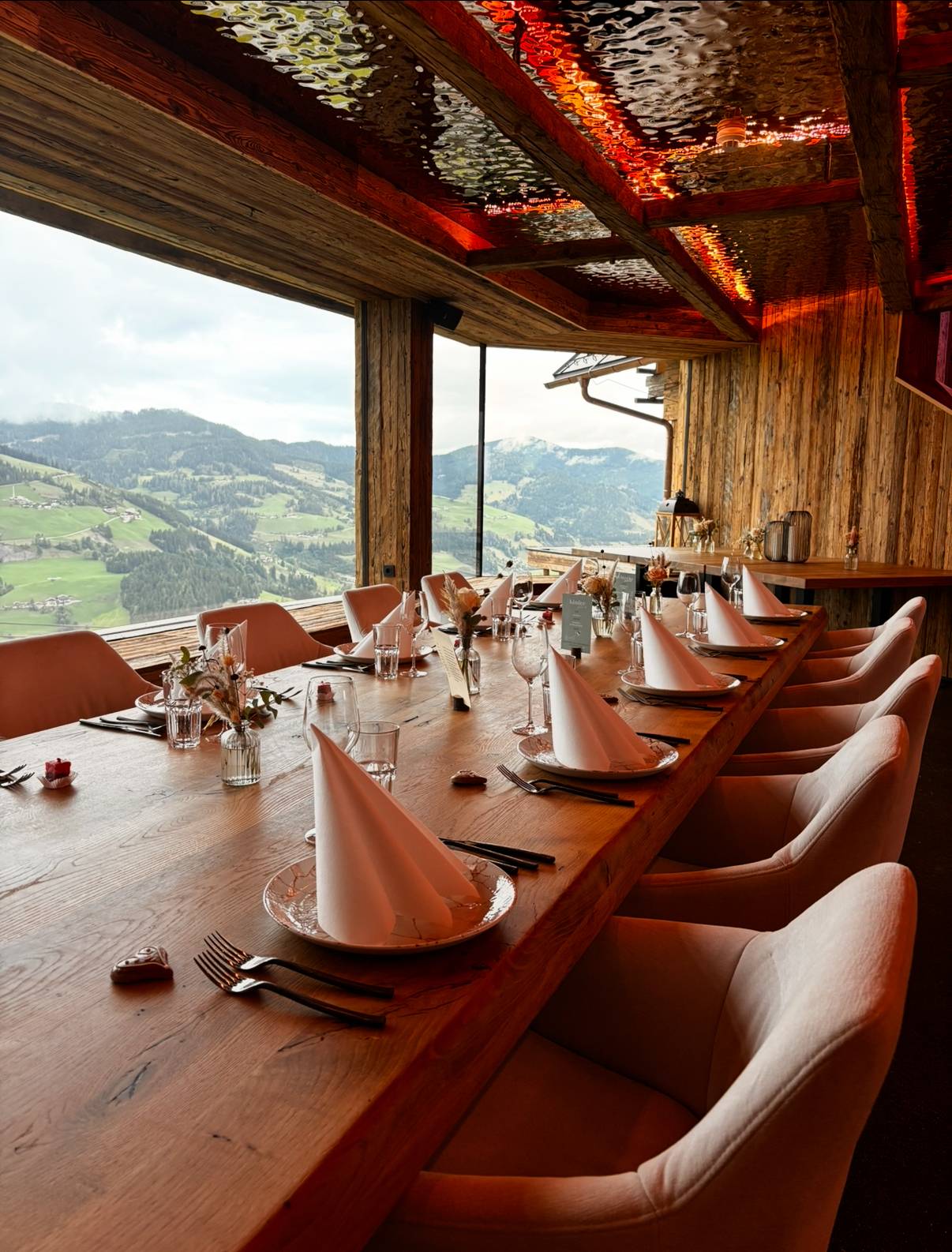 Hochzeit: Aster's MOUNTAINCLUB