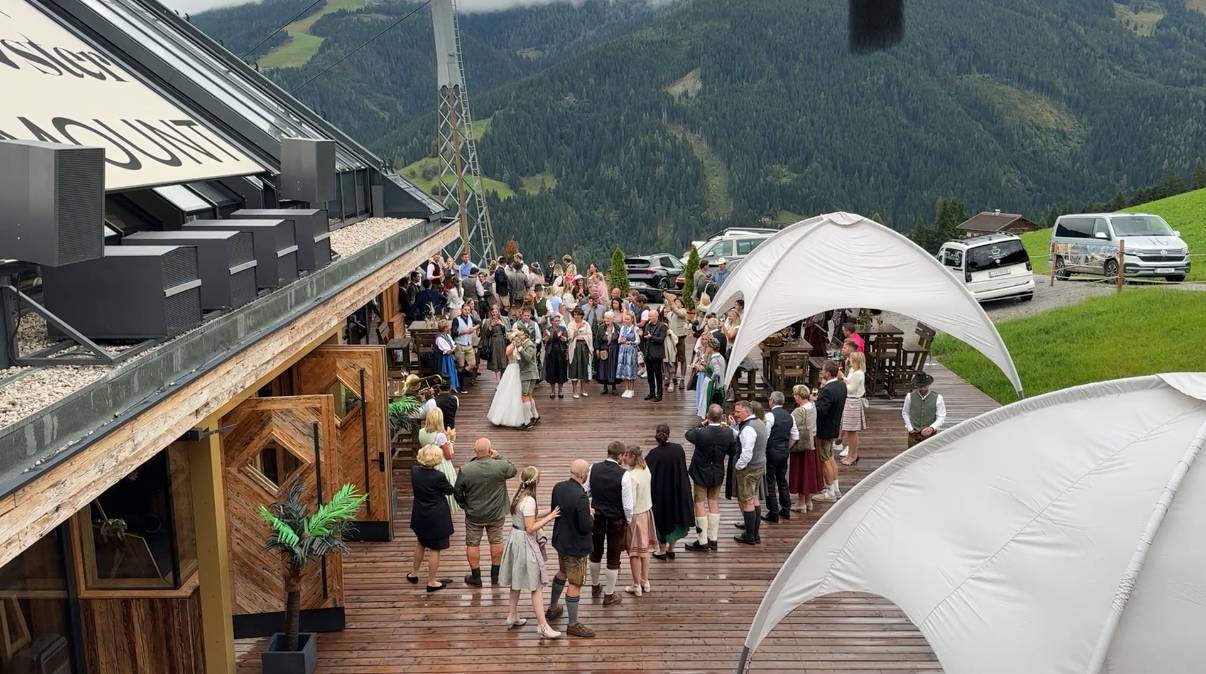 Hochzeit: Aster's MOUNTAINCLUB