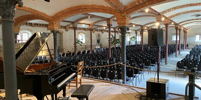Hochzeit - Geeignet für: Produktpräsentation - Bergfeld - Cuhstall